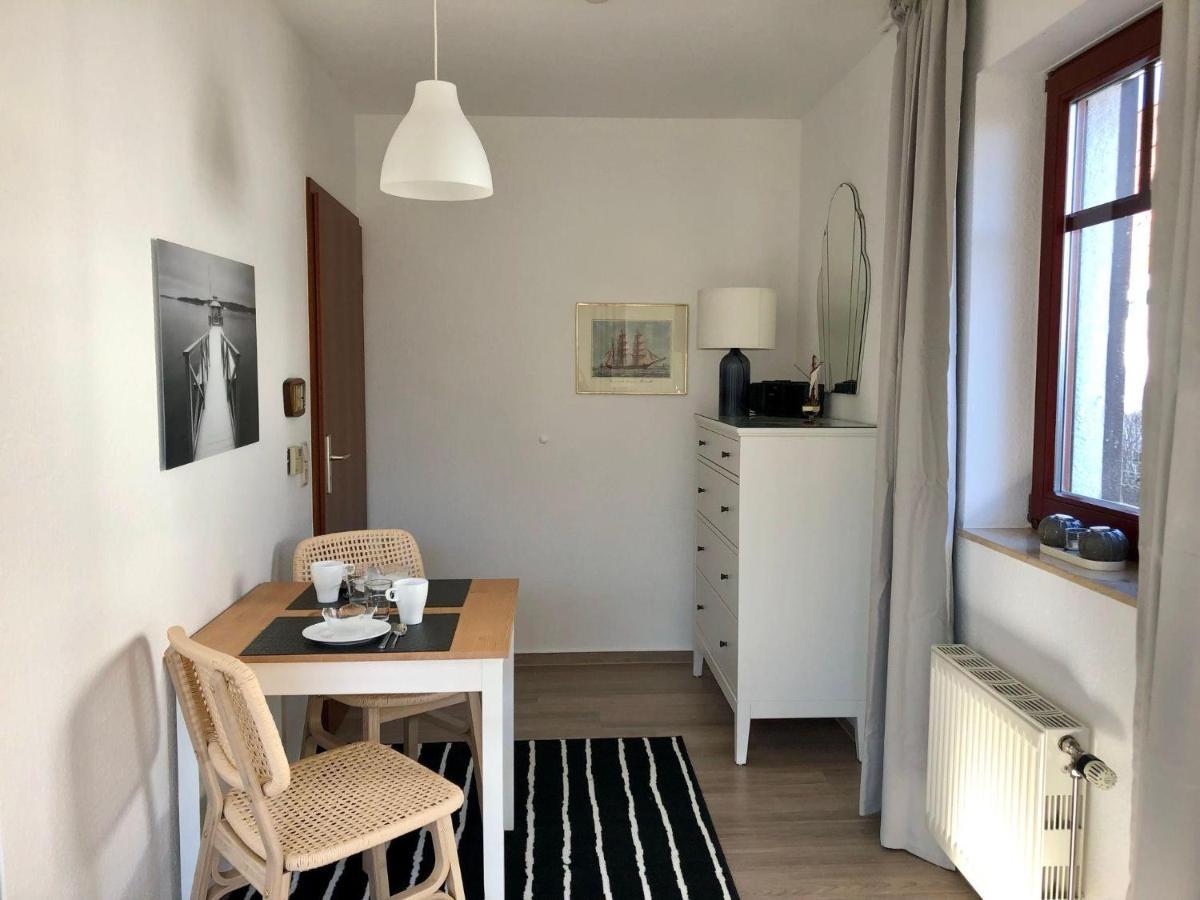 Ferienwohnung-Klaus-Stoertebeker-Mit-Sonnenterrasse-Garten-Zwischen-Strand-Wald-Und-Wiese Gustow  Εξωτερικό φωτογραφία