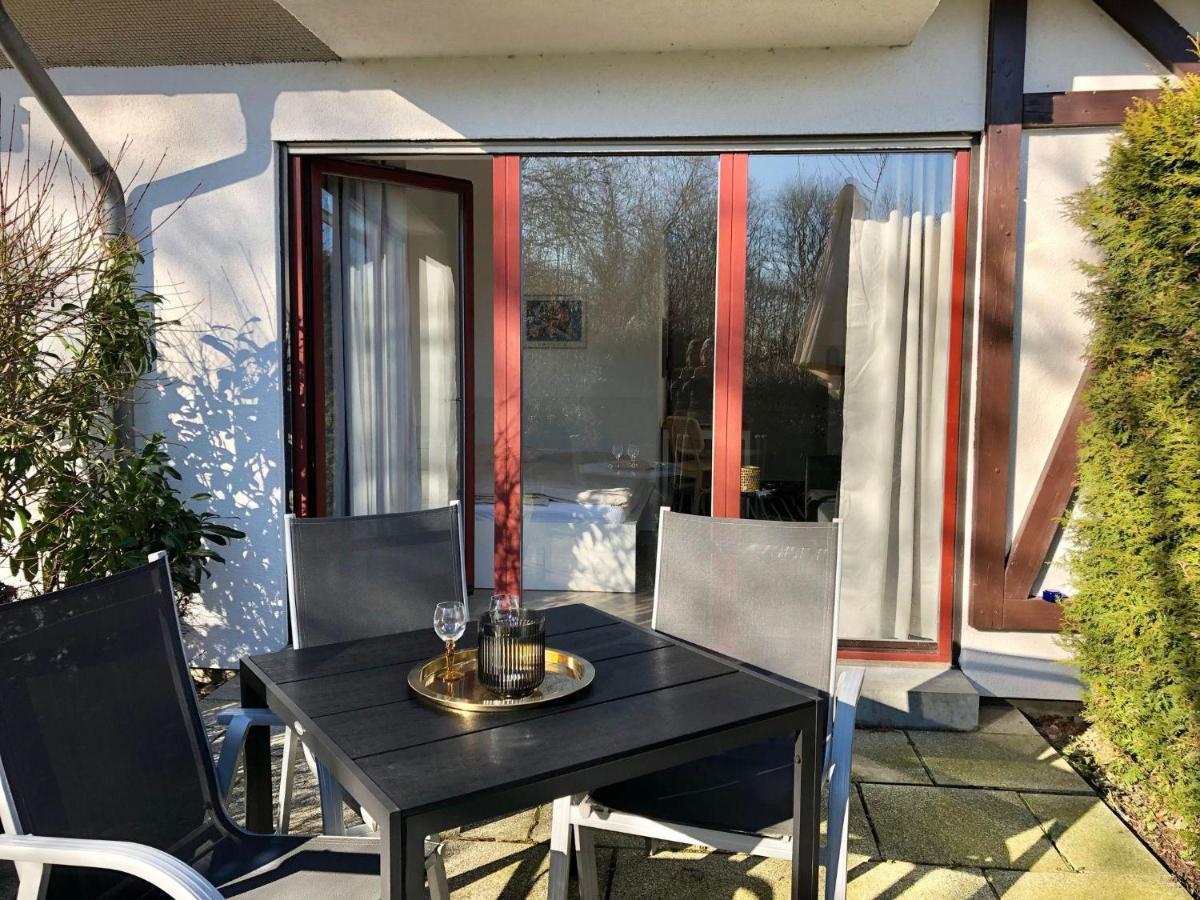 Ferienwohnung-Klaus-Stoertebeker-Mit-Sonnenterrasse-Garten-Zwischen-Strand-Wald-Und-Wiese Gustow  Εξωτερικό φωτογραφία