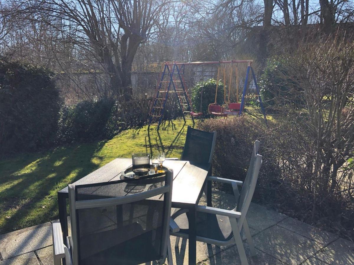 Ferienwohnung-Klaus-Stoertebeker-Mit-Sonnenterrasse-Garten-Zwischen-Strand-Wald-Und-Wiese Gustow  Εξωτερικό φωτογραφία