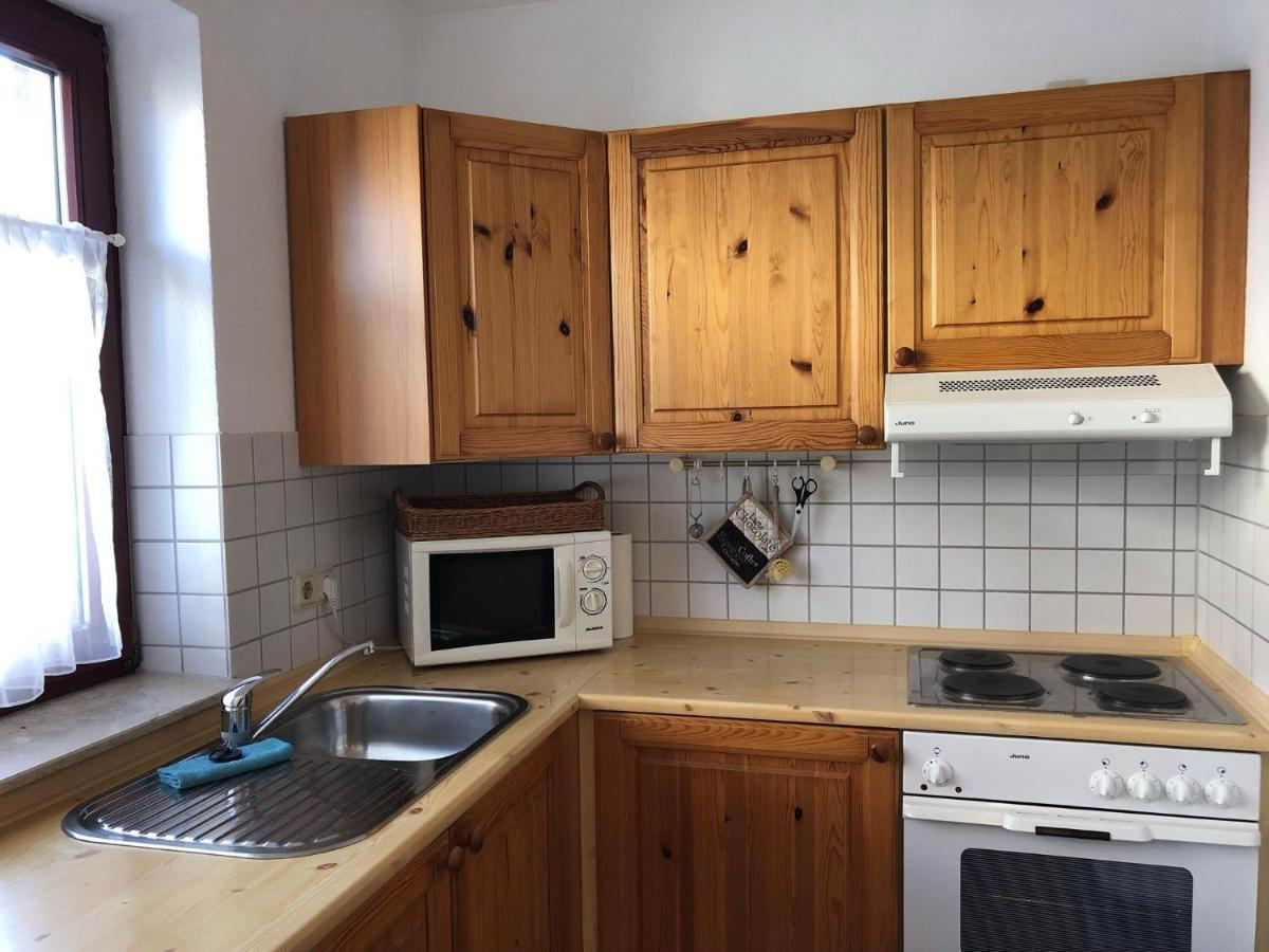 Ferienwohnung-Klaus-Stoertebeker-Mit-Sonnenterrasse-Garten-Zwischen-Strand-Wald-Und-Wiese Gustow  Εξωτερικό φωτογραφία